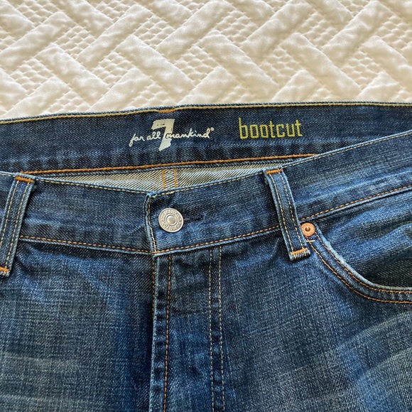 7 For All Mankind Bootcut Jeans EUC - Picture 4 of 6